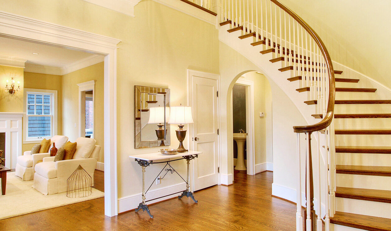 1219-38th-Ave-East-8